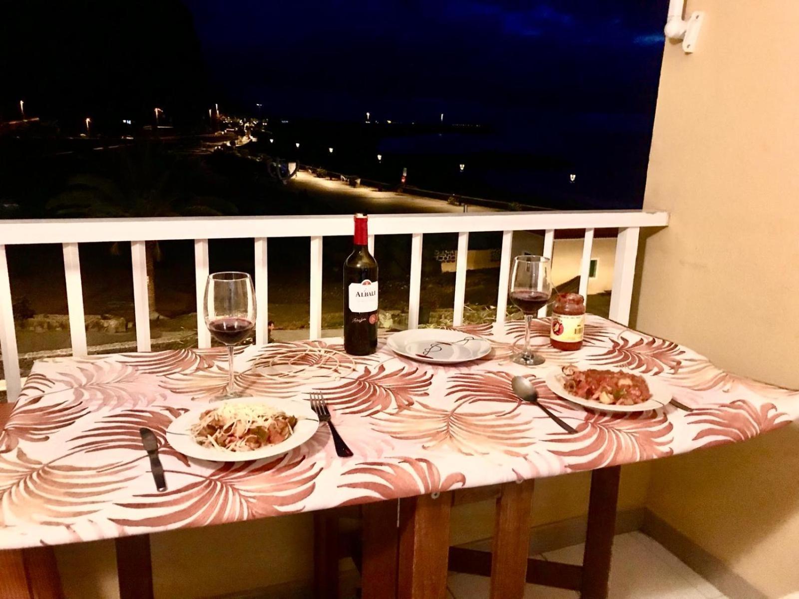Casa Del Mar, Sunny Ocean View Appartement Right At The Beach! Los Llanos De Aridane Exterior photo